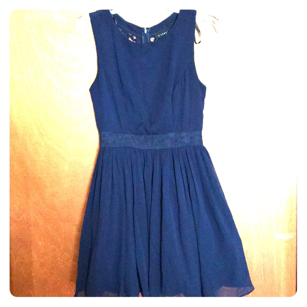 Misses party dress.